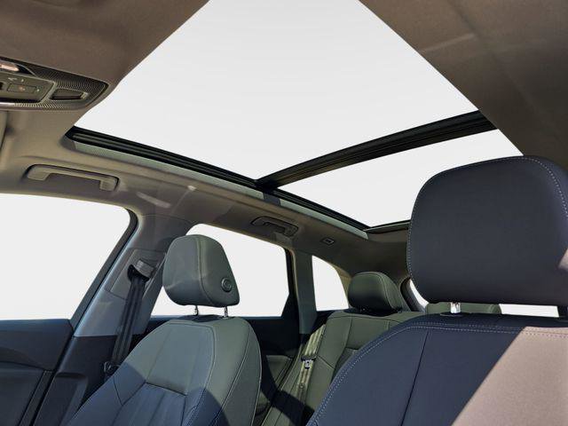 Certified 2025 Audi Q5 Premium w/ Convenience Package AWD/4WD image 33