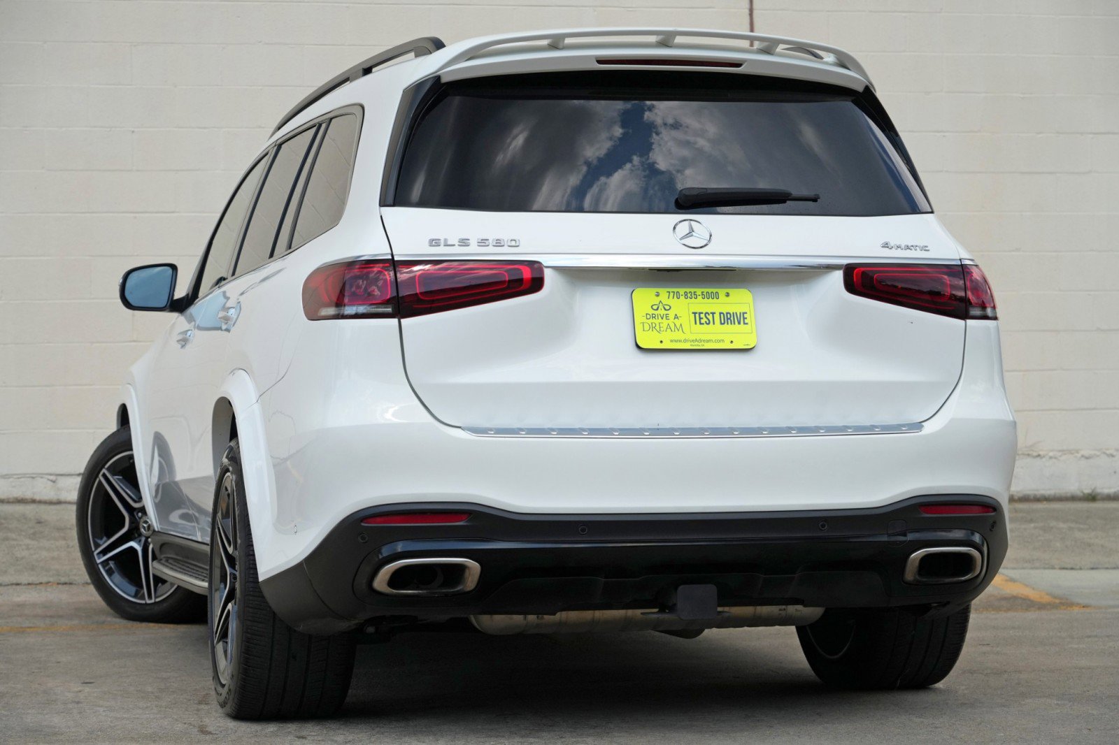 Used 2023 Mercedes-Benz GLS 580 4MATIC image 6