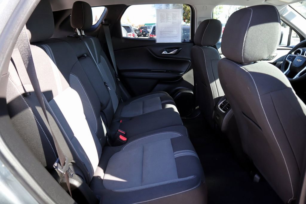 Used 2025 Chevrolet Blazer LT image 13