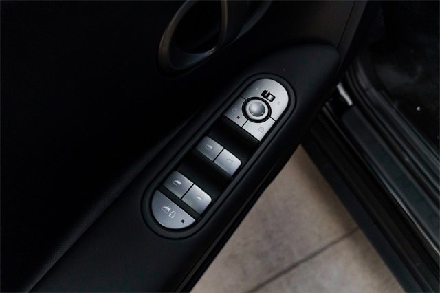 New 2026 Hyundai Ioniq 5 SE image 18