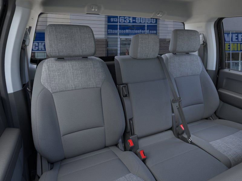 New 2025 Ford F350 XLT w/ FX4 Off-Road Package image 10