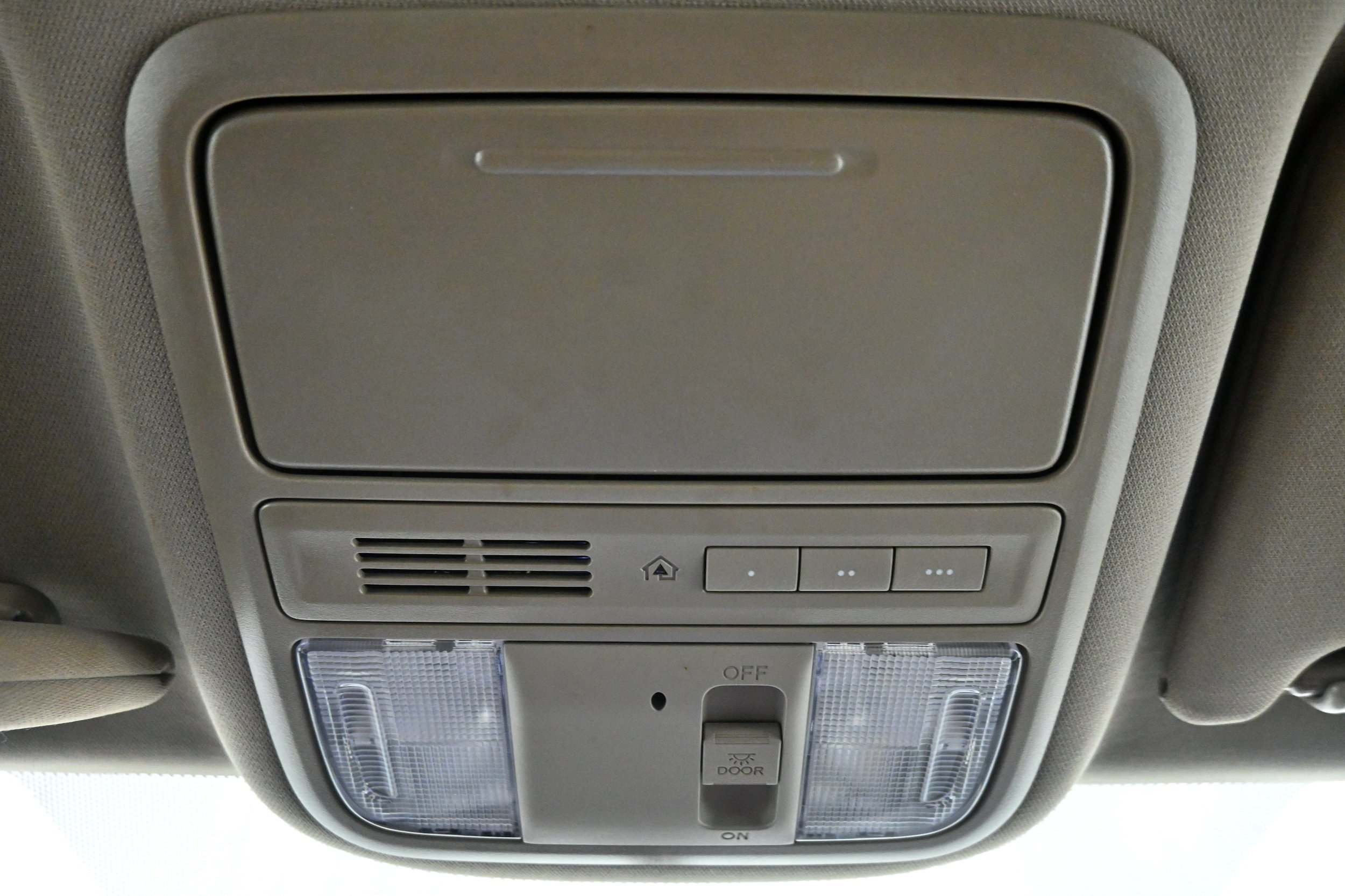 Used 2018 Honda Pilot EX image 17