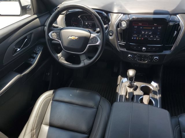 Used 2023 Chevrolet Traverse LT w/ LT Premium Package AWD/4WD image 16