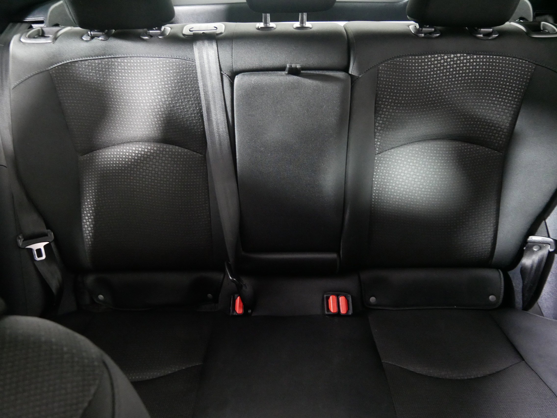 Used 2022 Toyota Prius LE image 13