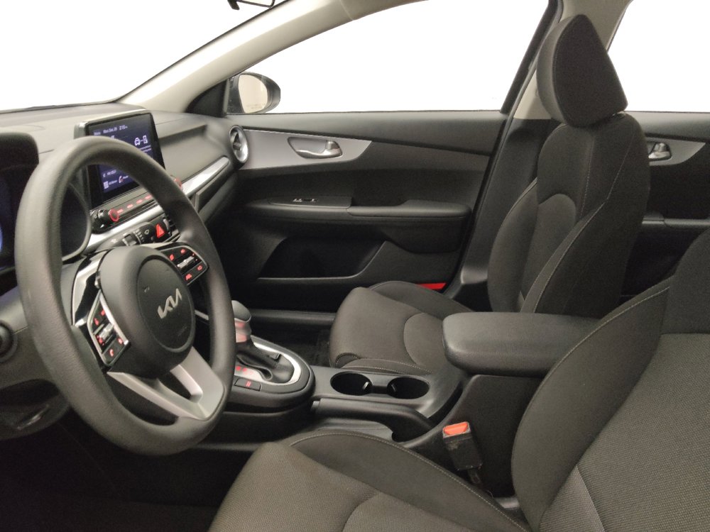 Used 2024 Kia Forte LXS image 17