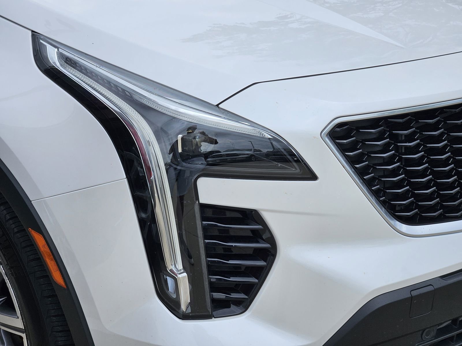 Used 2021 Cadillac XT4 Sport w/ Cold Weather Package image 9