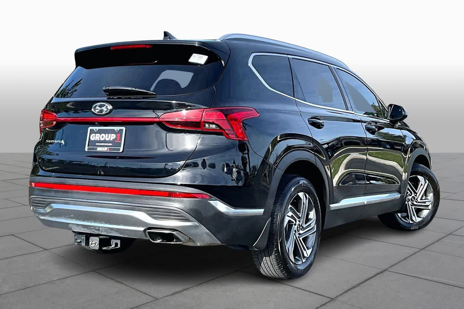 Used 2022 Hyundai Santa Fe SEL FWD image 13