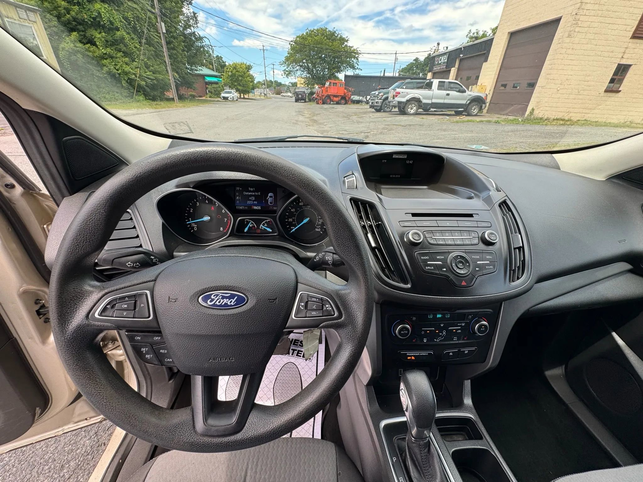 Used 2018 Ford Escape SE image 15