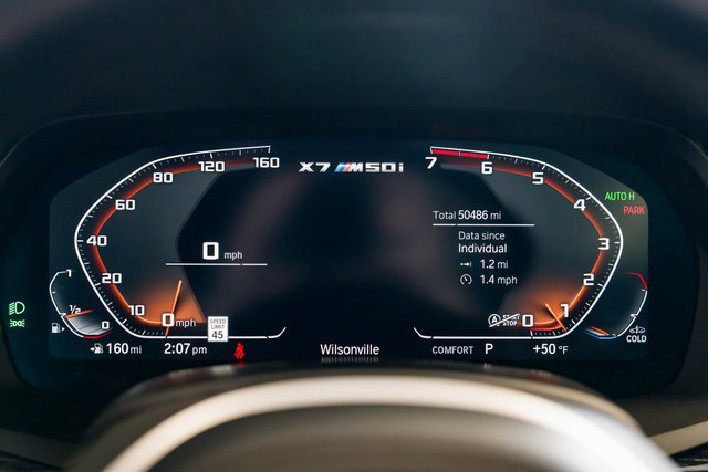 Used 2022 BMW X7 M50i w/ Cold Weather Package image 18