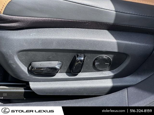 Used 2023 Lexus ES 350 w/ Premium Package FWD image 18