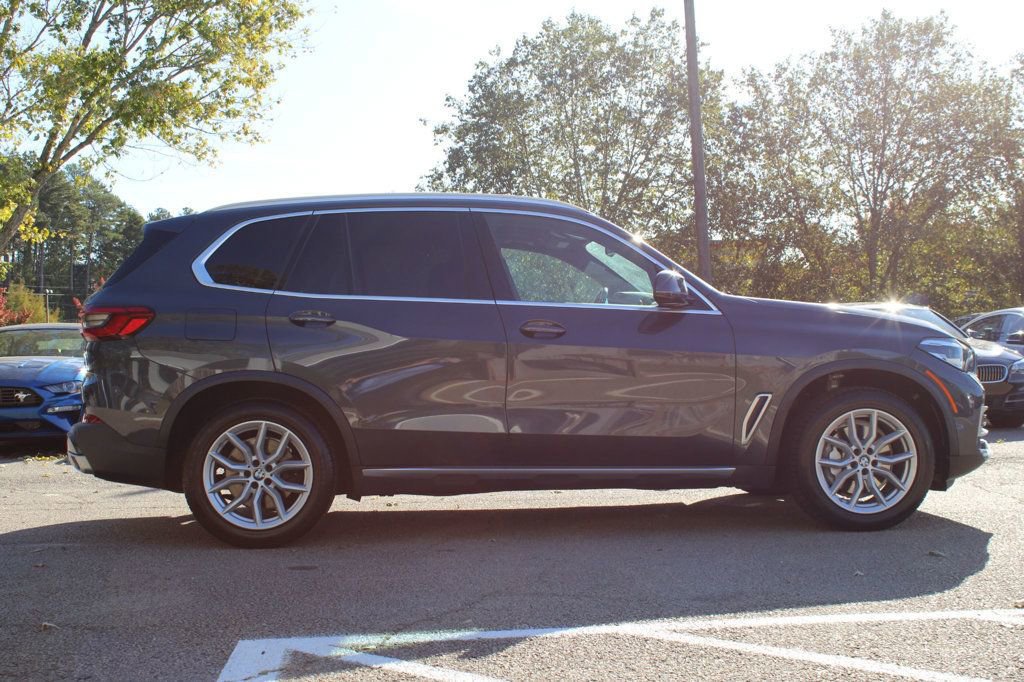 Used 2020 BMW X5 xDrive40i w/ Premium Package image 9