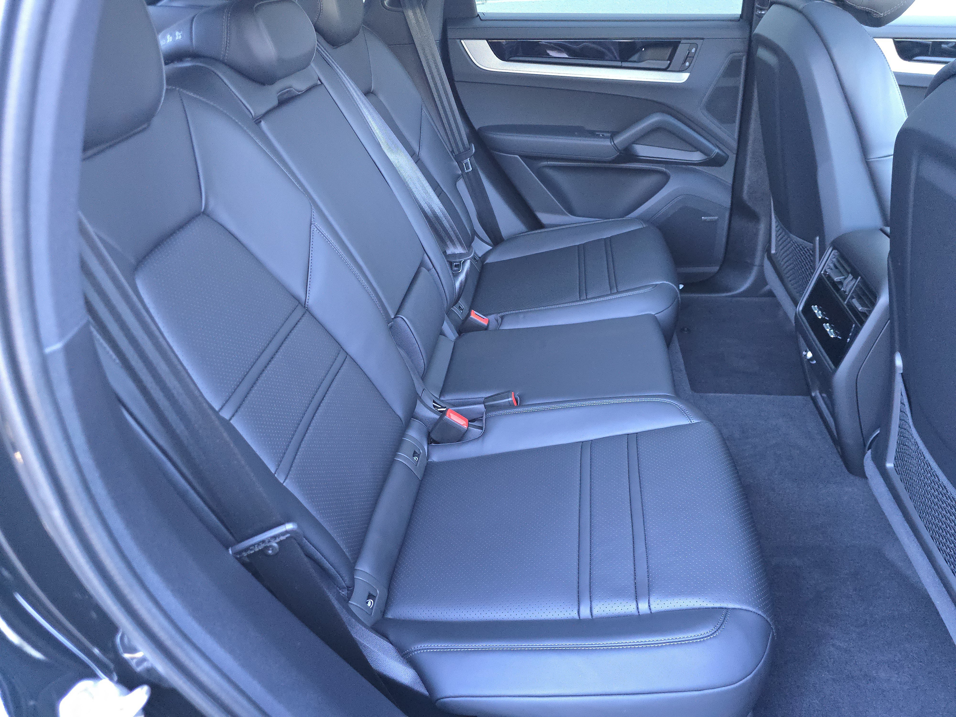 New 2026 Porsche Cayenne S AWD/4WD image 20