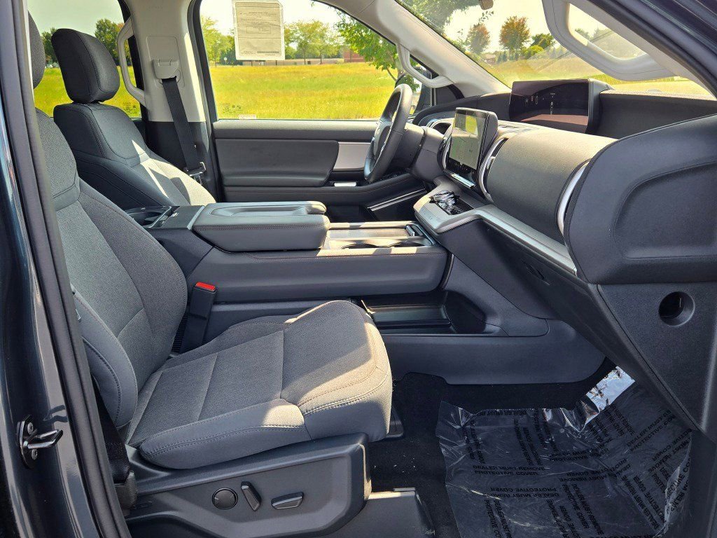 New 2025 Ford Expedition Max Active AWD/4WD image 5