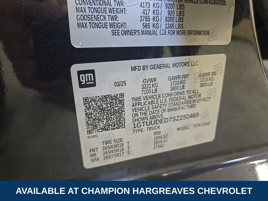 Used 2025 GMC Sierra 1500 SLT AWD/4WD image 42