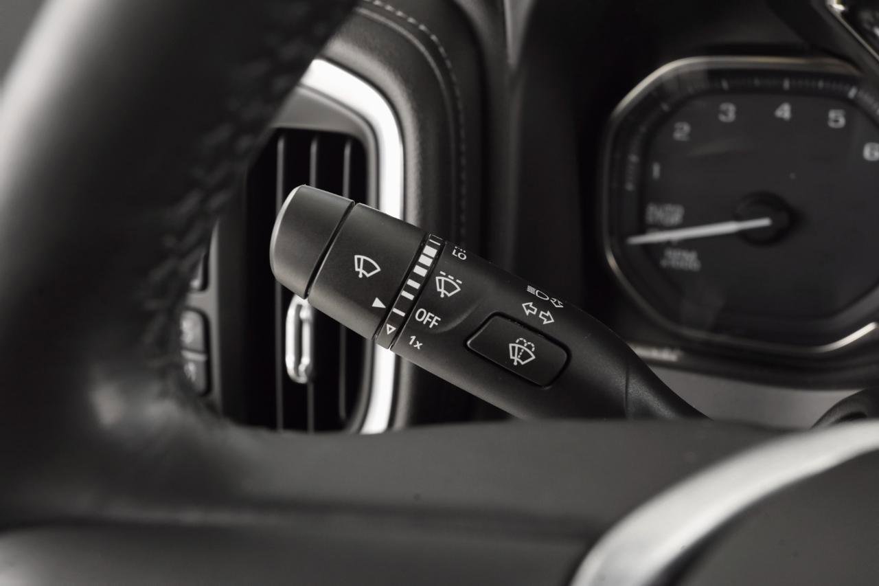 Used 2020 GMC Sierra 1500 Elevation w/ Elevation Value Package image 16