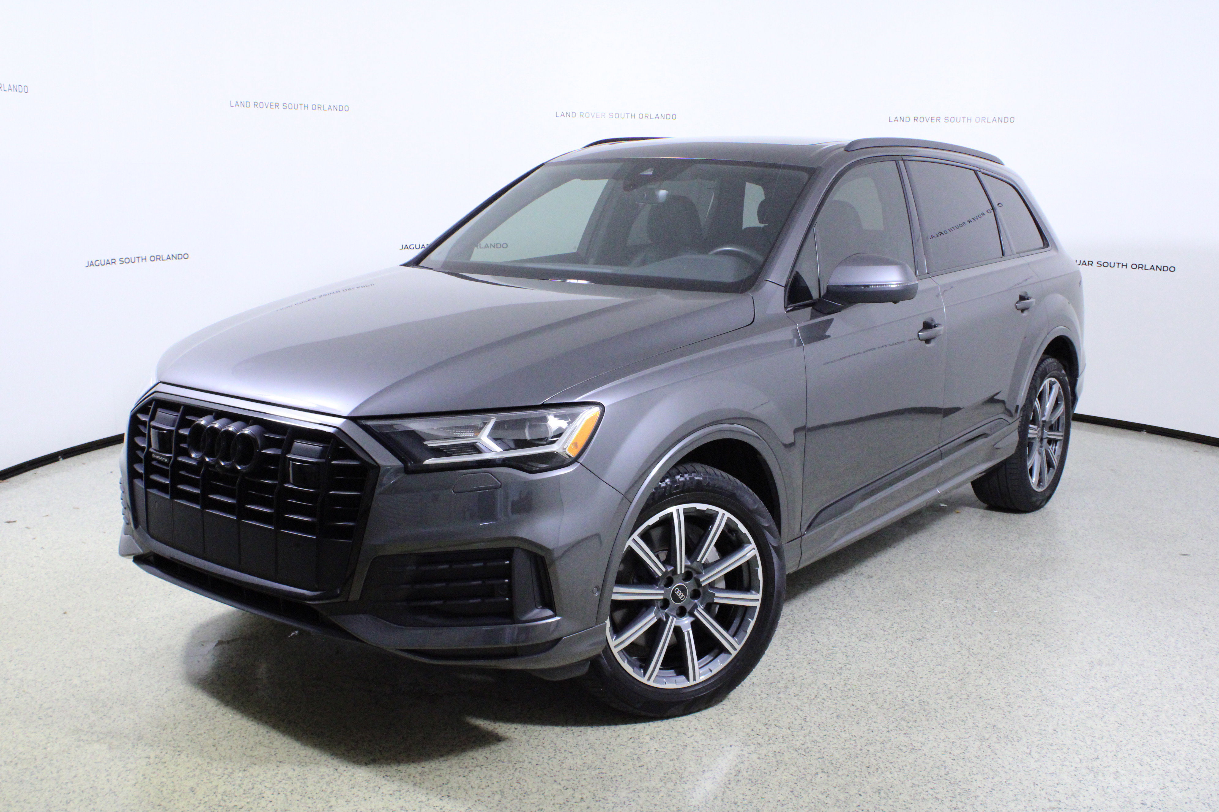 Used 2022 Audi Q7 2.0T Premium Plus w/ Premium Plus Package