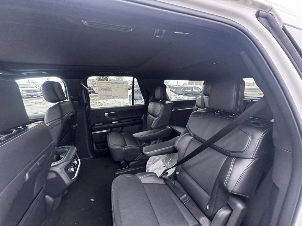 New 2025 Ford Expedition Max Platinum w/ Stealth Performance Package image 14