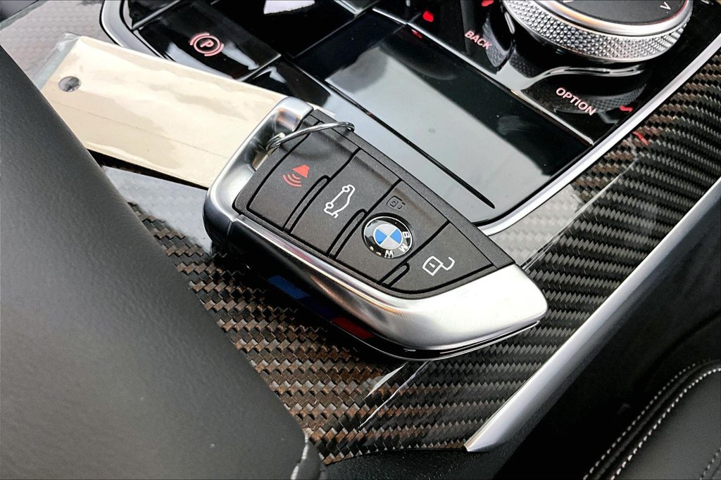 Used 2027 BMW M4 Competition RWD image 12