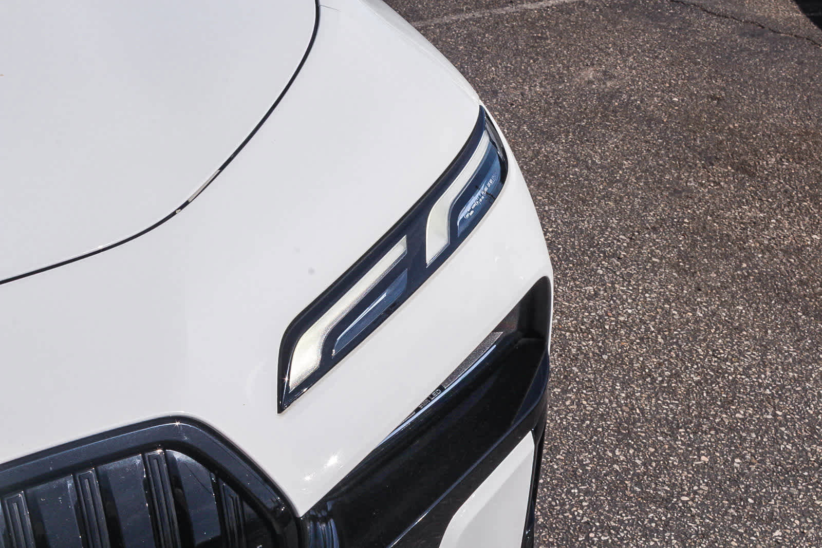 Certified 2023 BMW 740i image 10