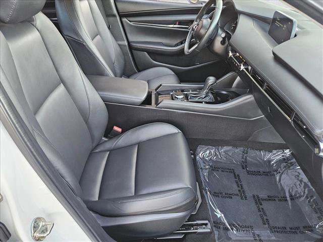 Used 2021 MAZDA MAZDA3 s image 18