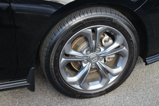 Used 2024 Honda Accord EX image 31