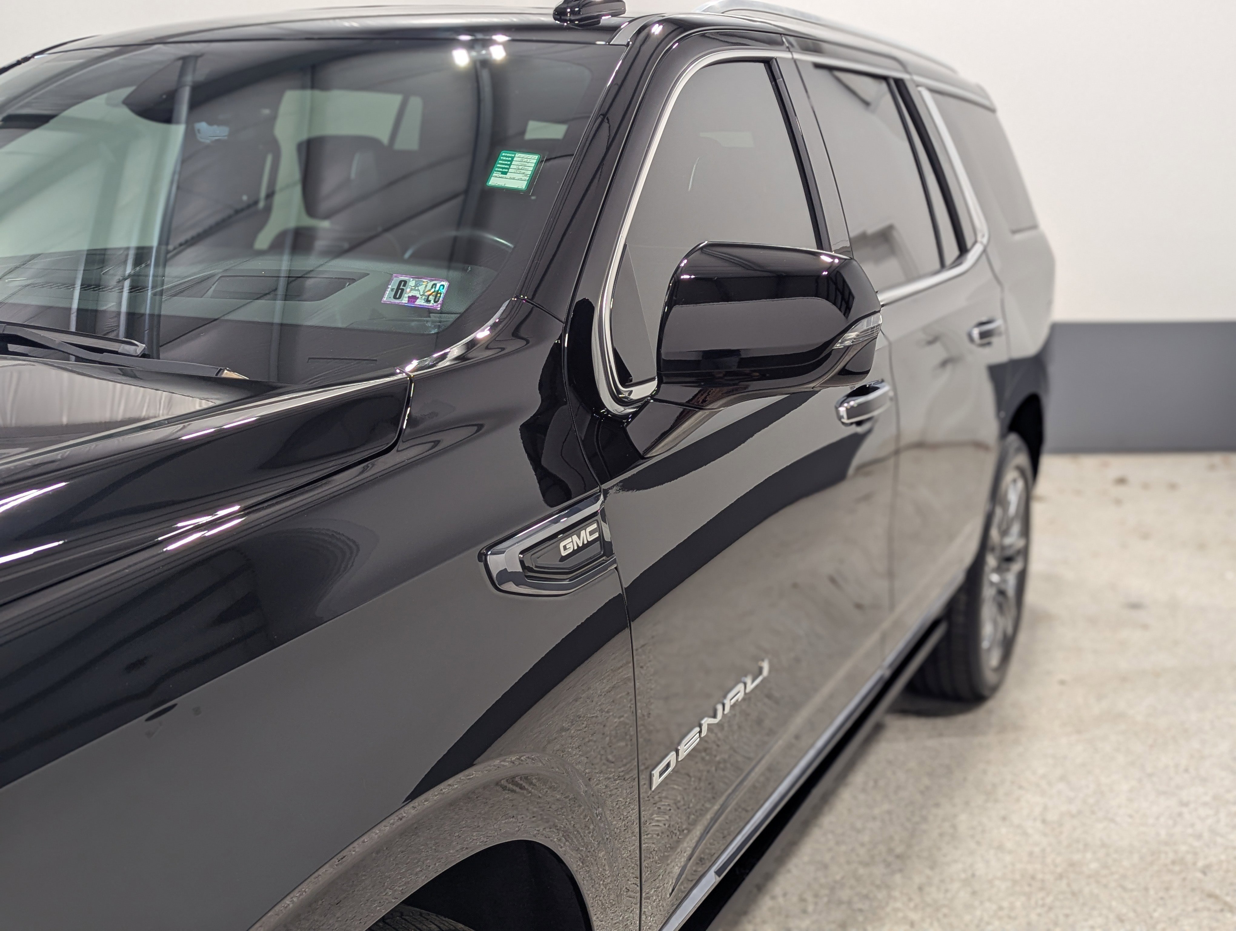 Used 2023 GMC Yukon Denali Ultimate image 7