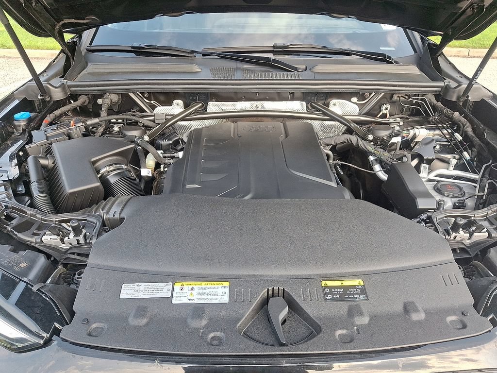 Certified 2025 Audi Q5 Premium AWD/4WD image 28