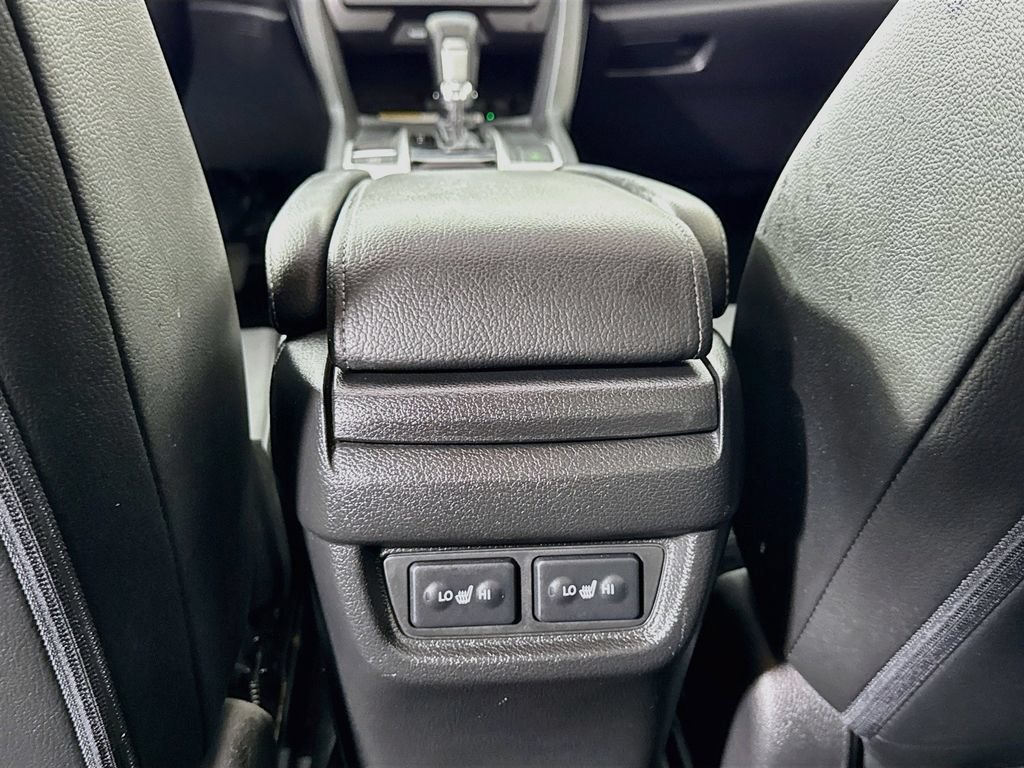 Used 2018 Honda Civic Touring image 30
