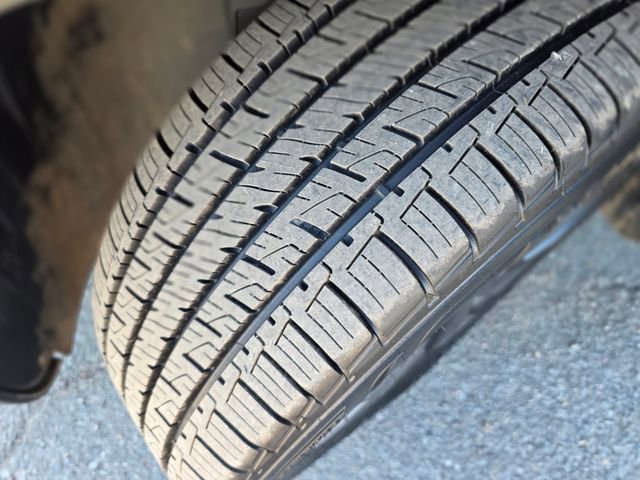 Used 2024 Volkswagen Taos S image 14