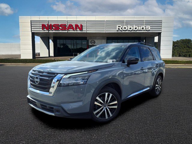 Certified 2023 Nissan Pathfinder Platinum w/ Cargo Package AWD/4WD image 1