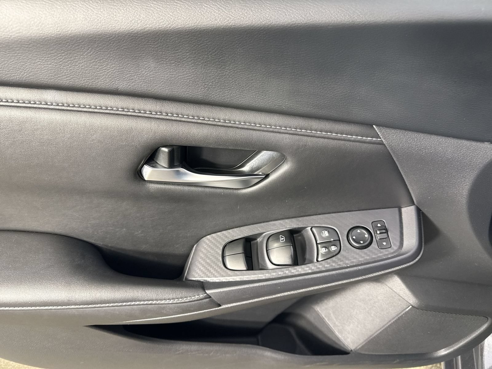 Used 2023 Nissan Sentra SV w/ All-Weather Package FWD image 20