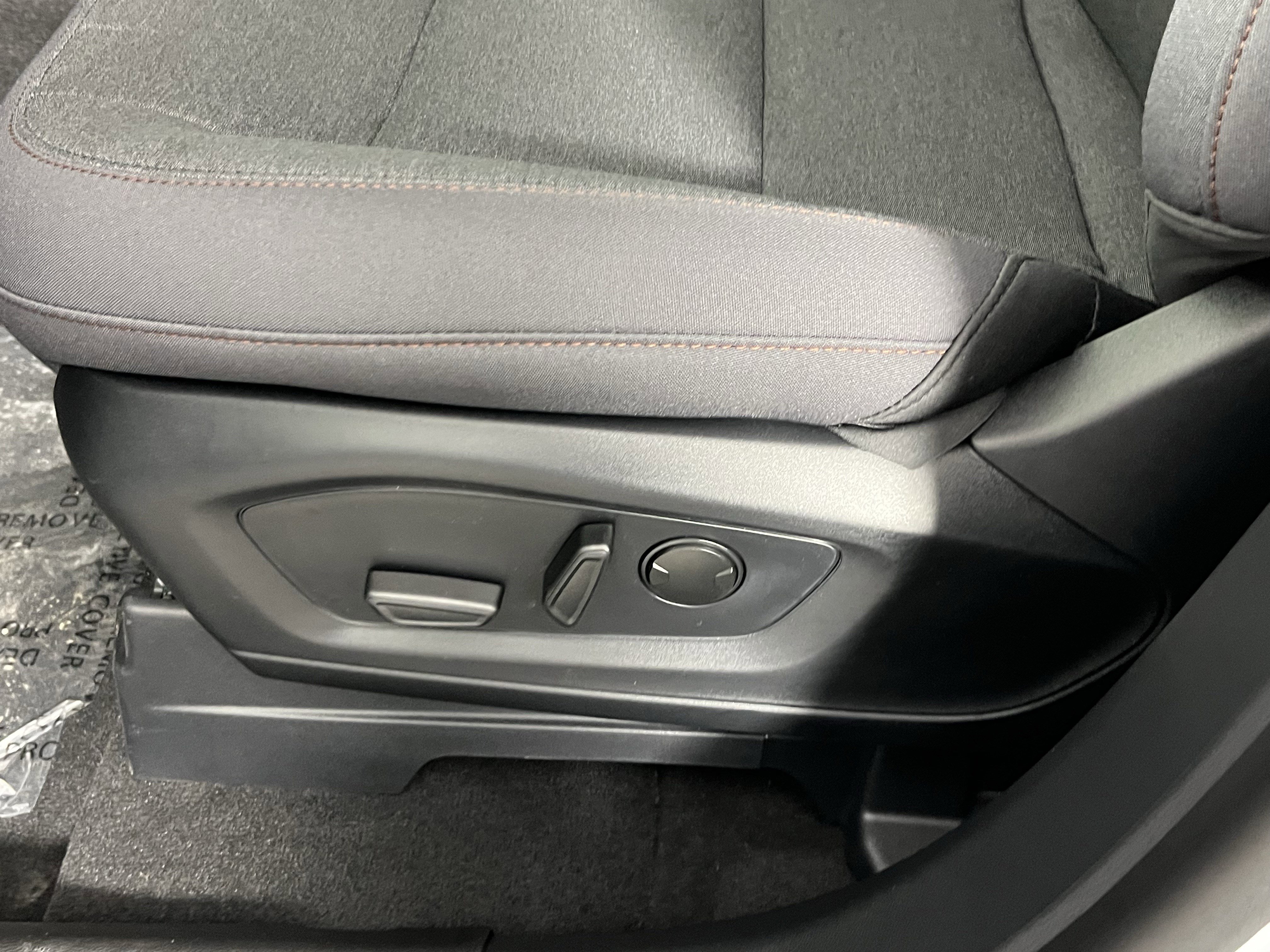 New 2026 Ford Explorer Active image 17