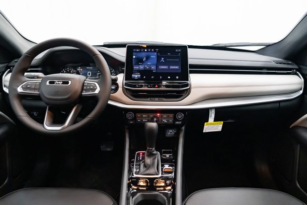 New 2026 Jeep Compass Limited image 9