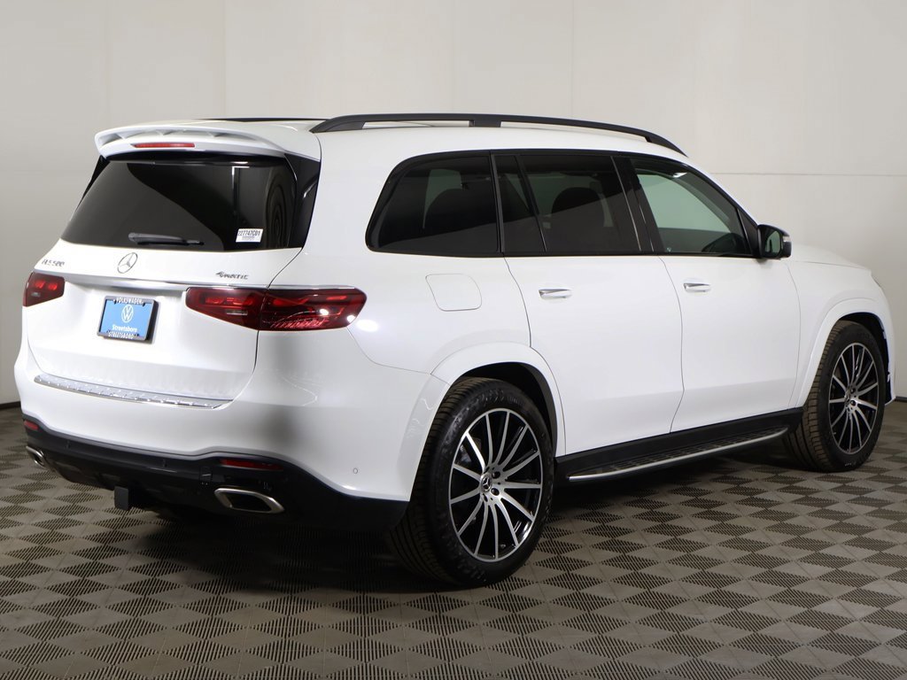 Used 2024 Mercedes-Benz GLS 580 4MATIC w/ Warmth & Comfort Package image 16