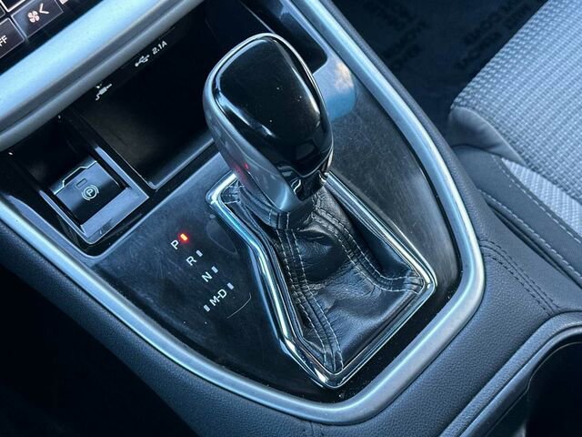 Used 2020 Subaru Outback Premium image 25