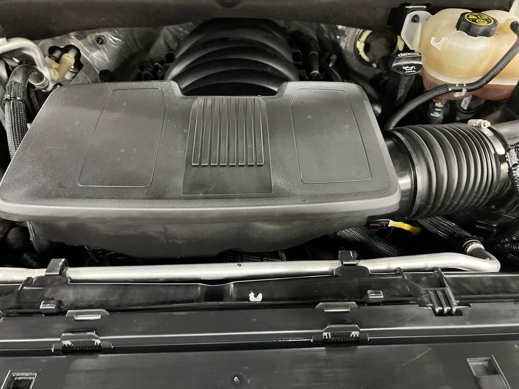 Used 2023 Chevrolet Tahoe Z71 w/ Luxury Package image 26