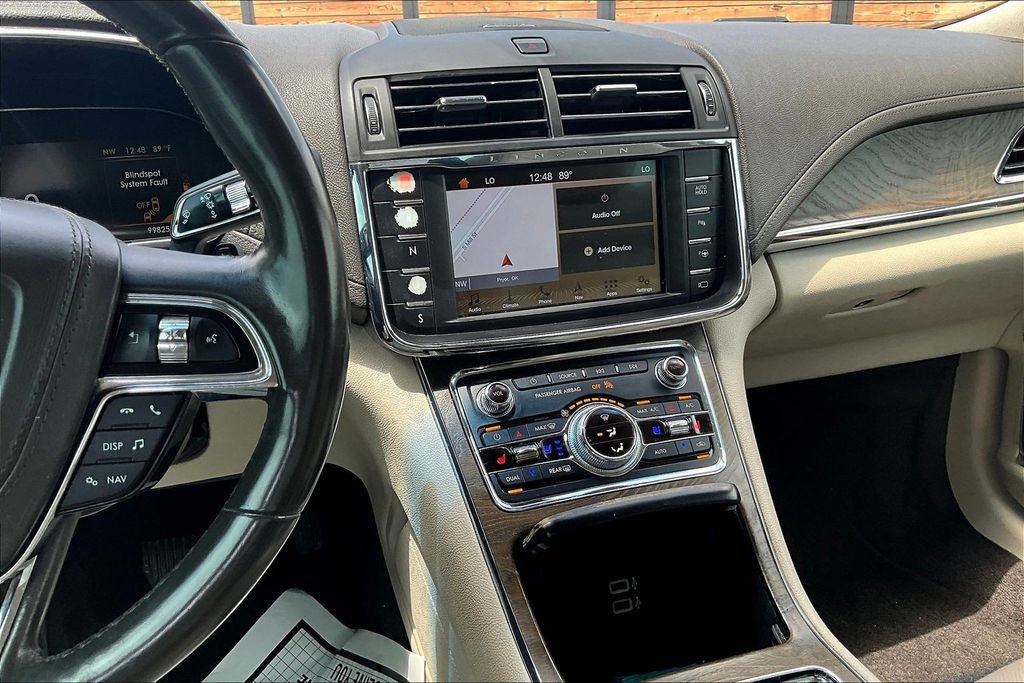Used 2017 Lincoln Continental Reserve w/ Technology Package FWD image 6