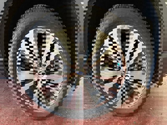 Used 2020 Subaru Ascent Limited w/ Popular Package #2A image 5