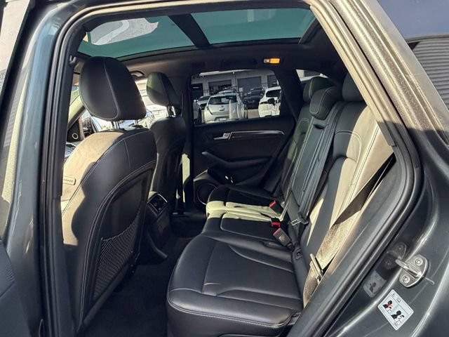 Used 2017 Audi SQ5 Premium Plus w/ Technology Package AWD/4WD image 21