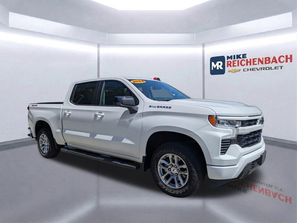 Used 2024 Chevrolet Silverado 1500 RST w/ Protection Package AWD/4WD image 2