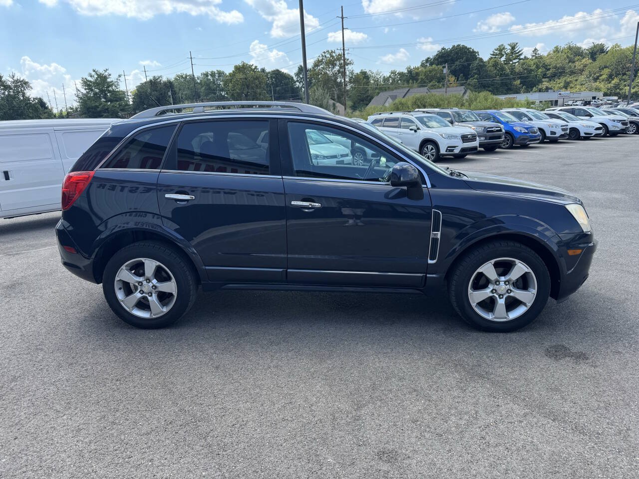 Used 2014 Chevrolet Captiva Sport LT w/ Convenience Package FWD image 4