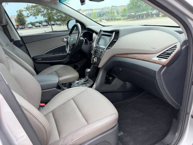Used 2019 Hyundai Santa Fe XL AWD/4WD image 28