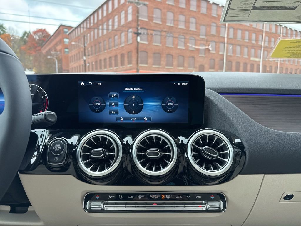 New 2026 Mercedes-Benz GLA 250 4MATIC image 23