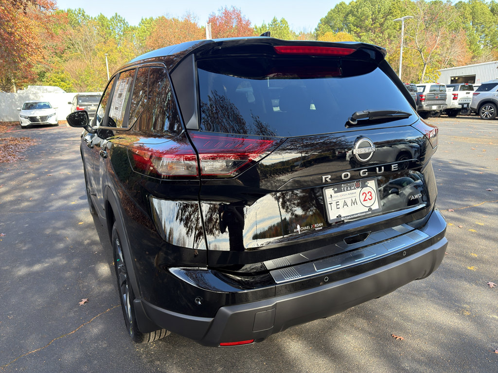New 2026 Nissan Rogue SV w/ Cold Weather Package image 5