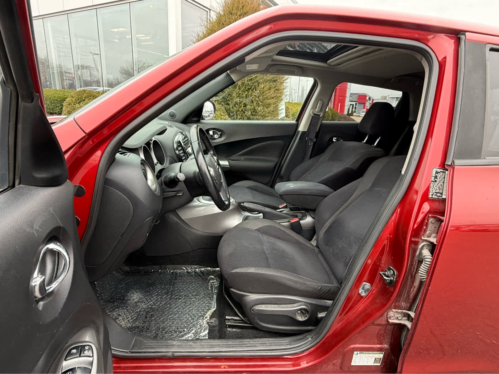 Used 2013 Nissan Juke SV image 14