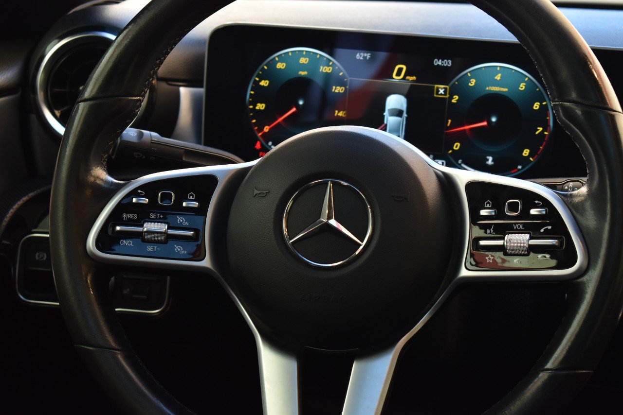 Used 2019 Mercedes-Benz A 220 4MATIC image 24