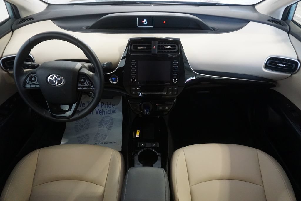 Certified 2021 Toyota Prius XLE AWD/4WD image 25