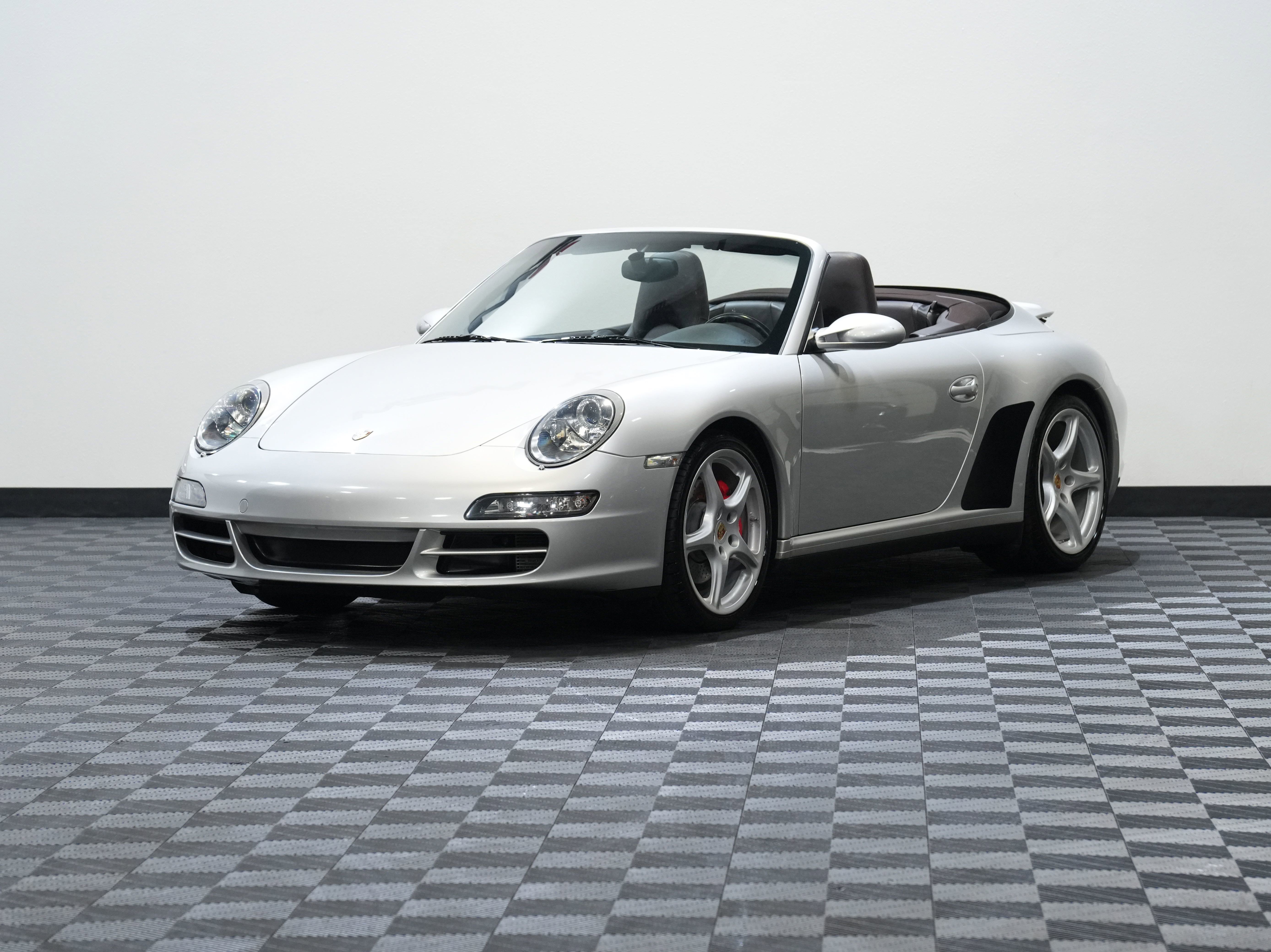 Used 2008 Porsche 911 Carrera 4S AWD/4WD image 3