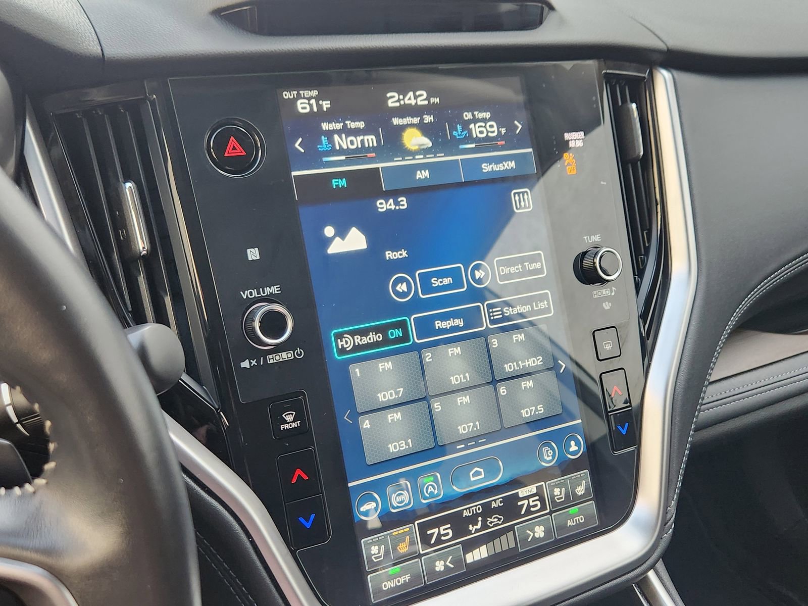 Used 2024 Subaru Outback Touring XT w/ Tech Package 2 image 19