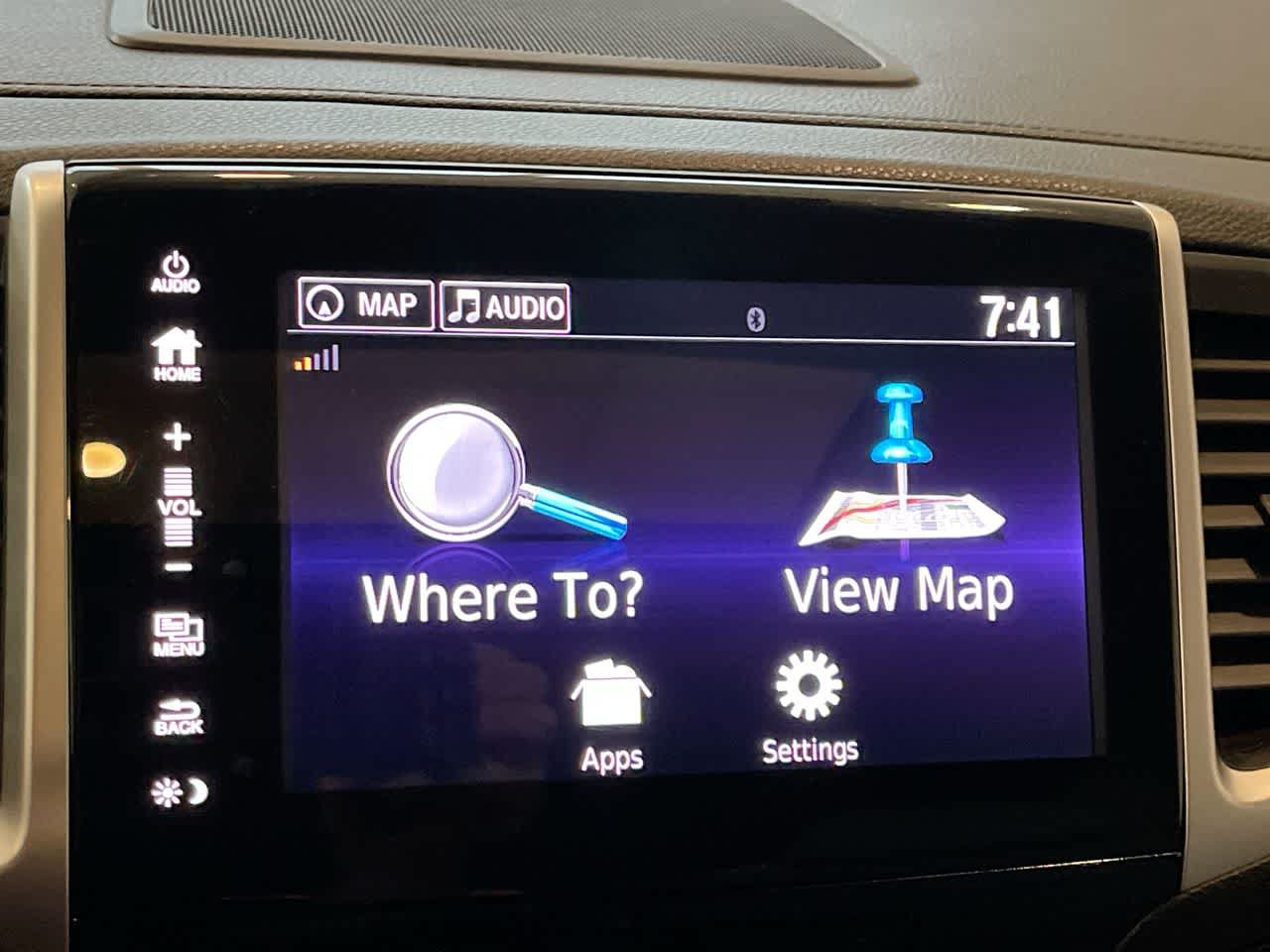 Used 2017 Honda Pilot Touring image 18